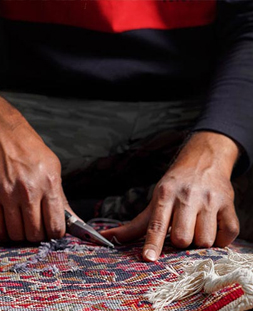 رفو گری قالی در قالیشویی آنلاین مشهد 